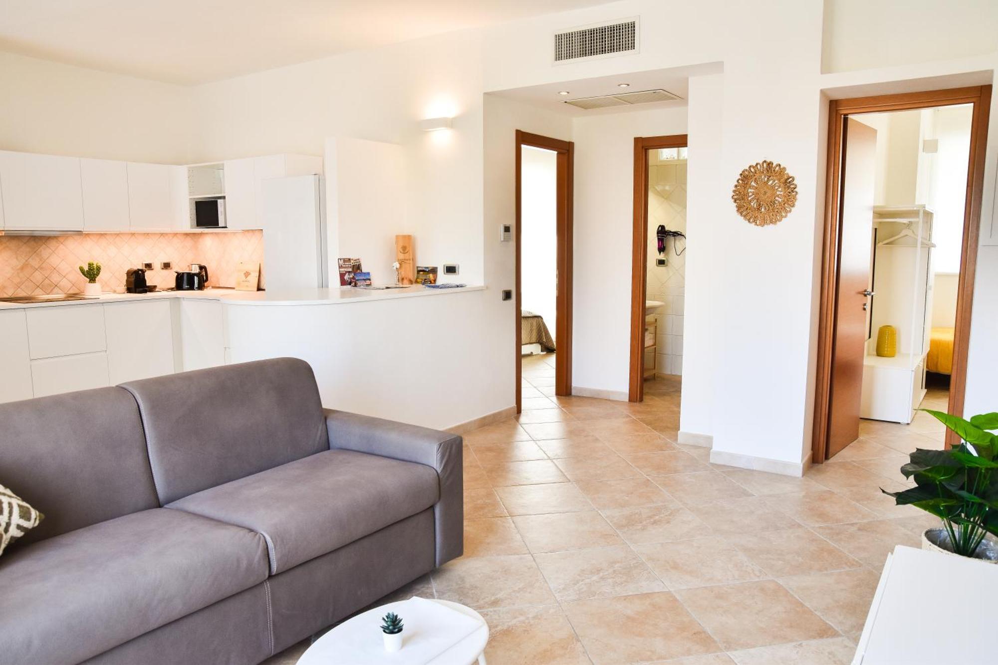 Sunshine Apartment - Appartamento Vicino Al Mare, Cagliari, Sardinia ภายนอก รูปภาพ