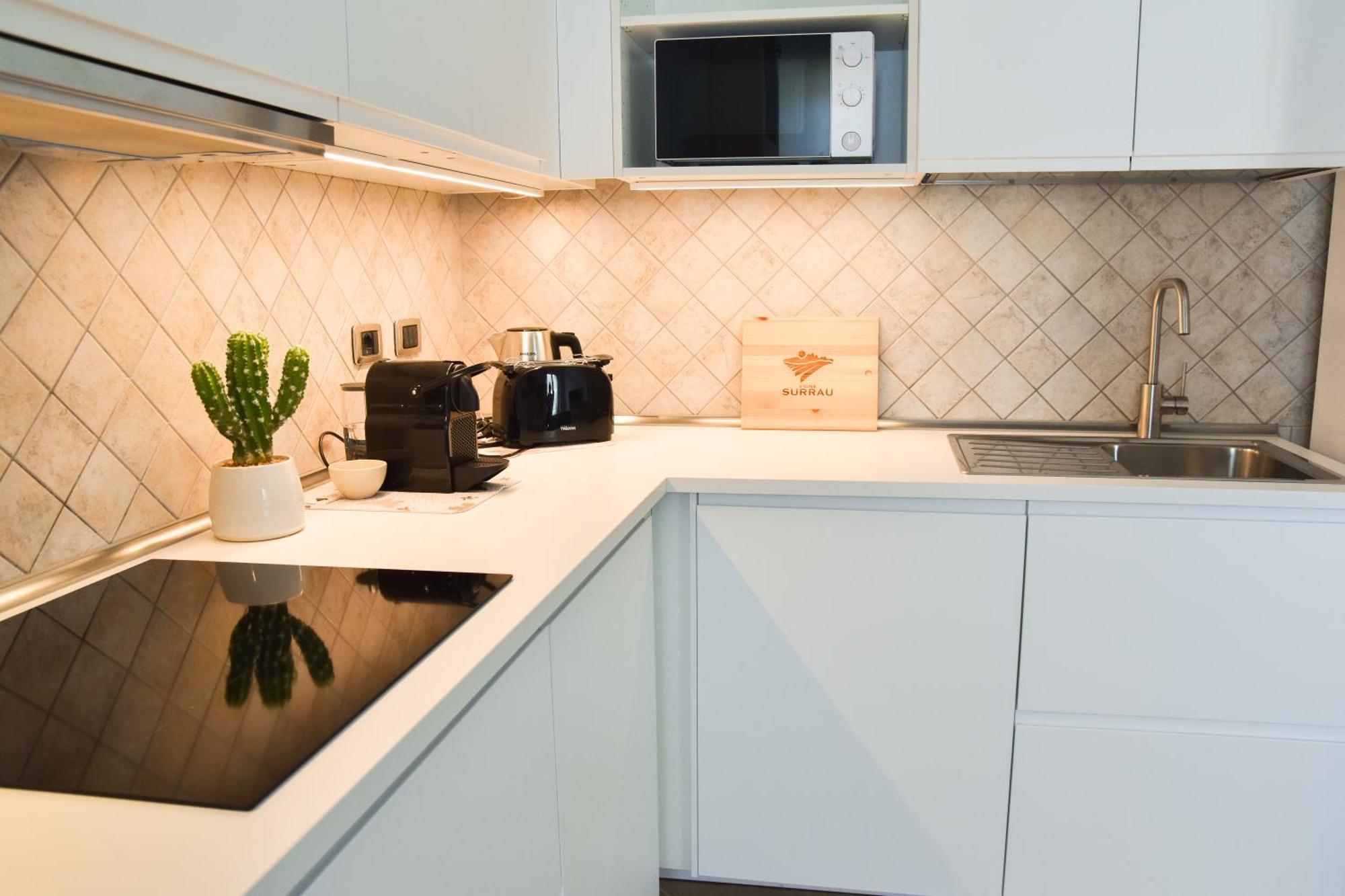 Sunshine Apartment - Appartamento Vicino Al Mare, Cagliari, Sardinia ภายนอก รูปภาพ