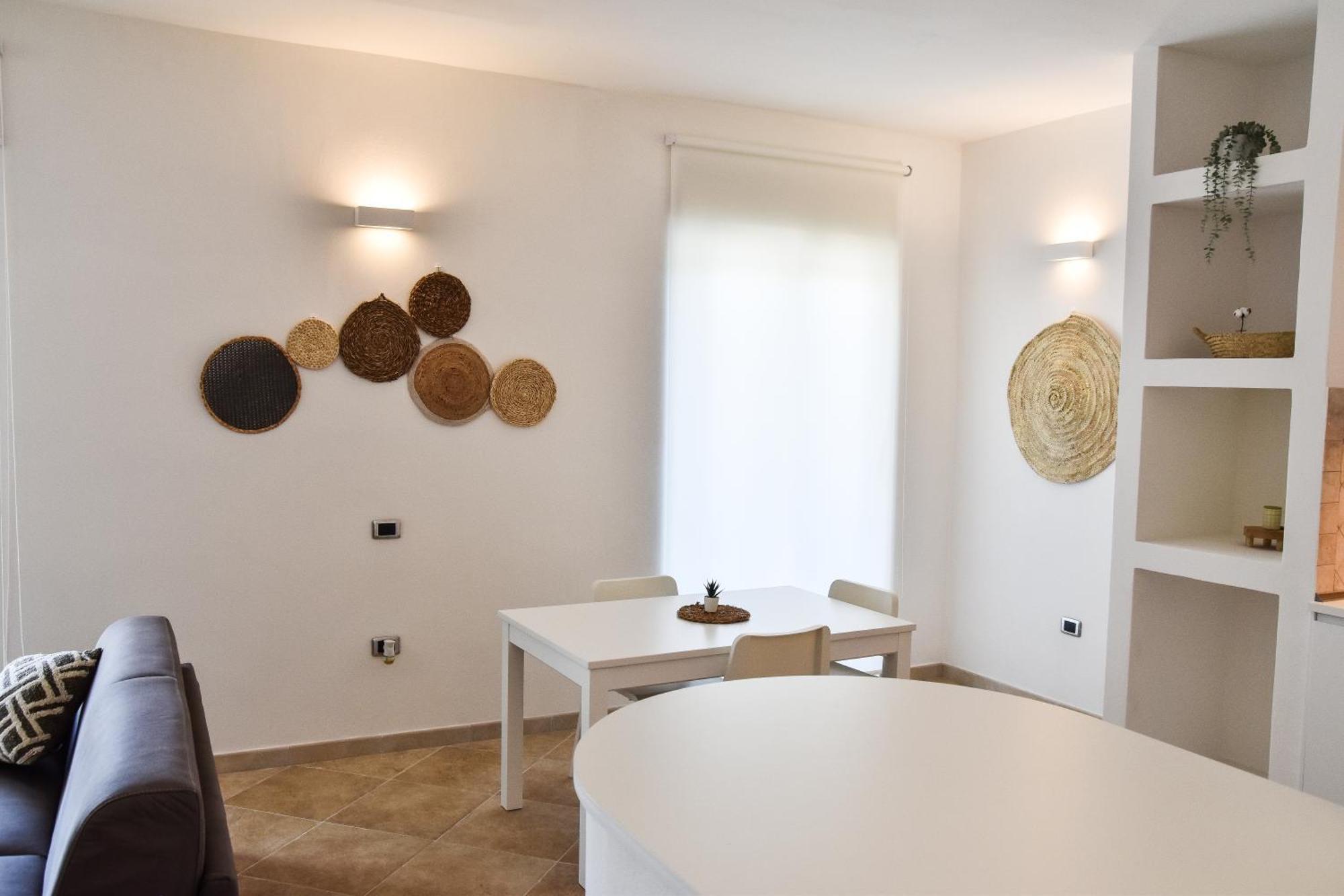 Sunshine Apartment - Appartamento Vicino Al Mare, Cagliari, Sardinia ภายนอก รูปภาพ